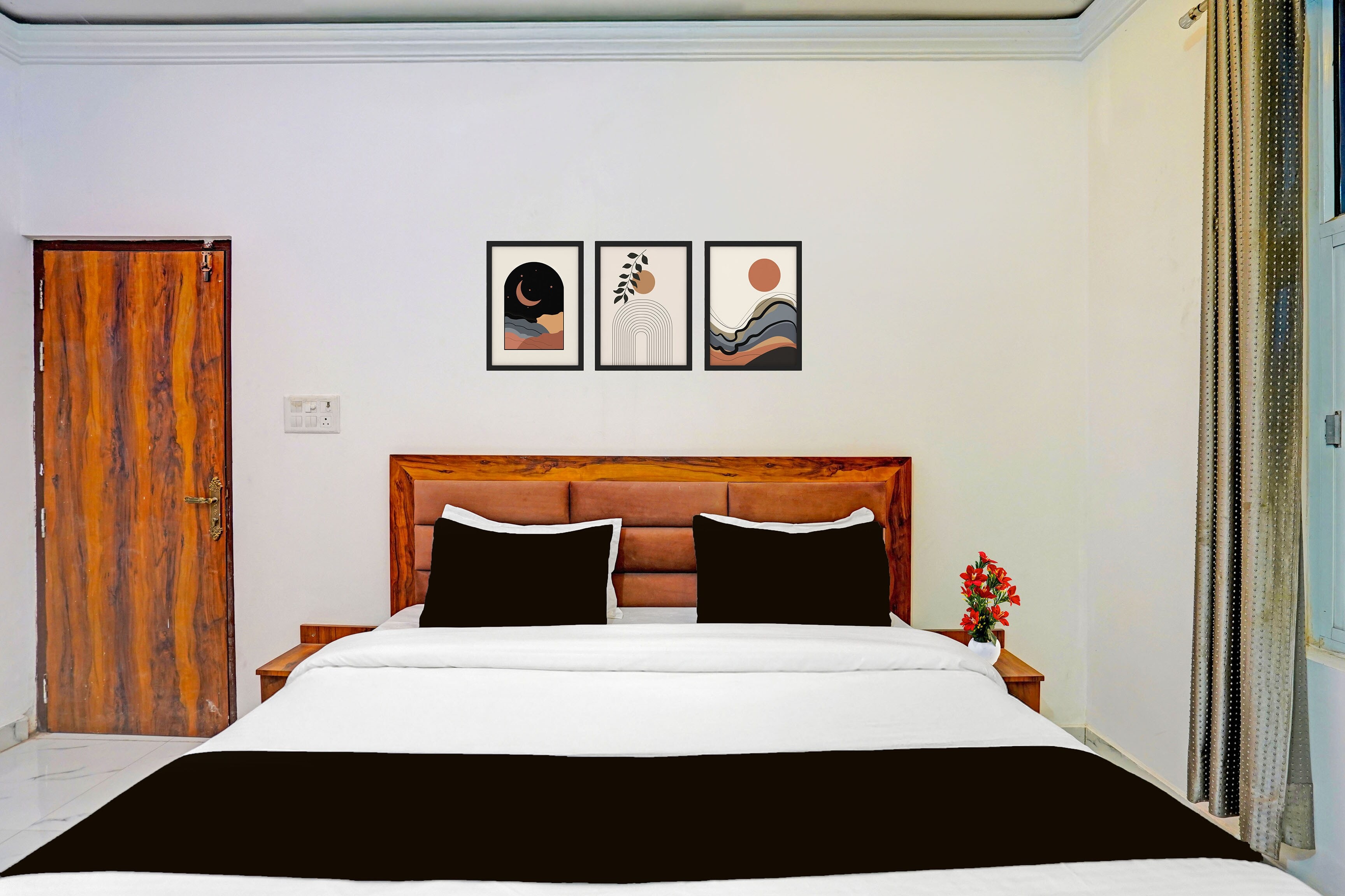 Townhouse Vikas Nagar Lucknow Formerly Wave BLU - Tap to explore photos