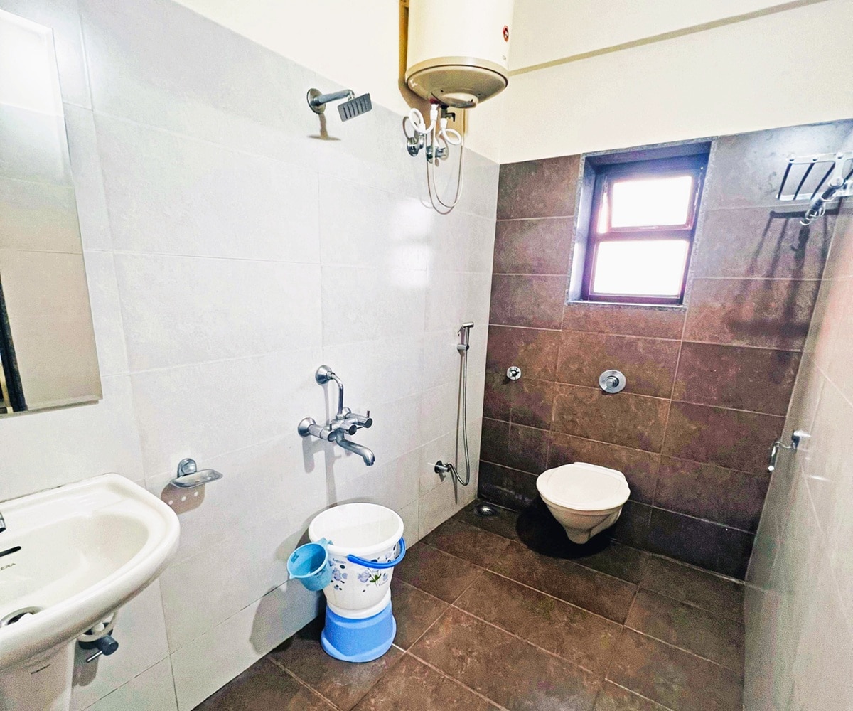 Tash Comforts - Tap to explore photos