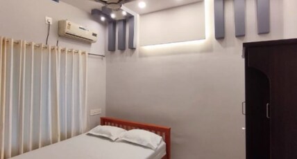 Thaikkatukara Residency Room Type - Bedroom