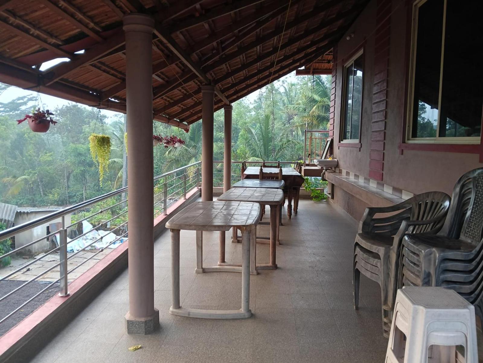Kushi estate stay Thalathmane madikeri - Tap to explore photos
