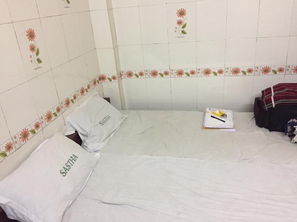 Sree sastha Guest House - Tap to explore photos