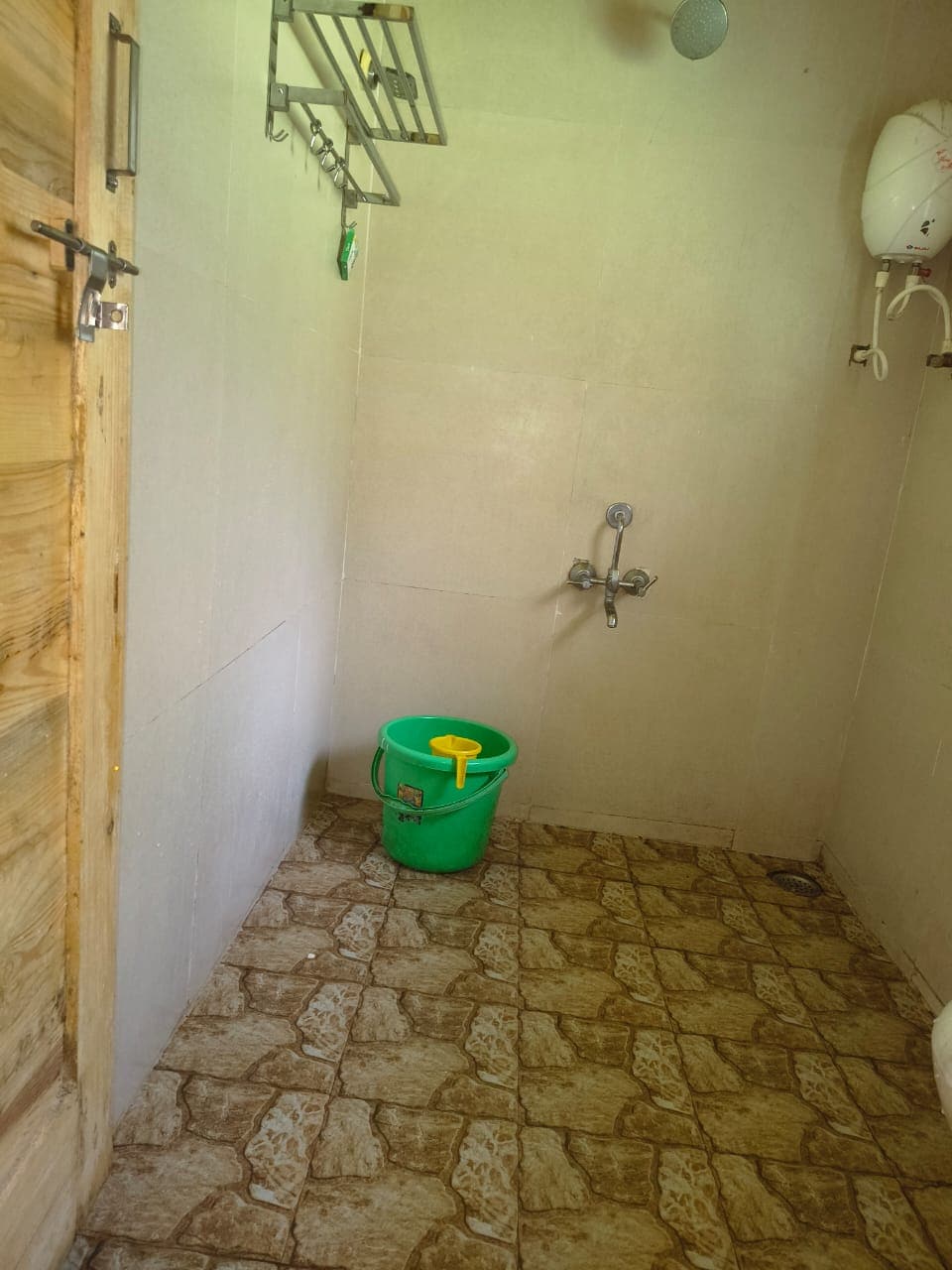 Hampi birding Homestay - Tap to explore photos