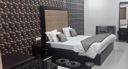 Hotel Mandakini Lush Room Type - Superior Room