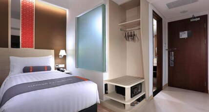 Harper Palembang Room Type - Deluxe Room