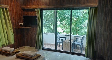 Green View Resort Room Type - Standard Cottage