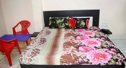 Hotel Mayuree Room Type - Deluxe Non-AC Room