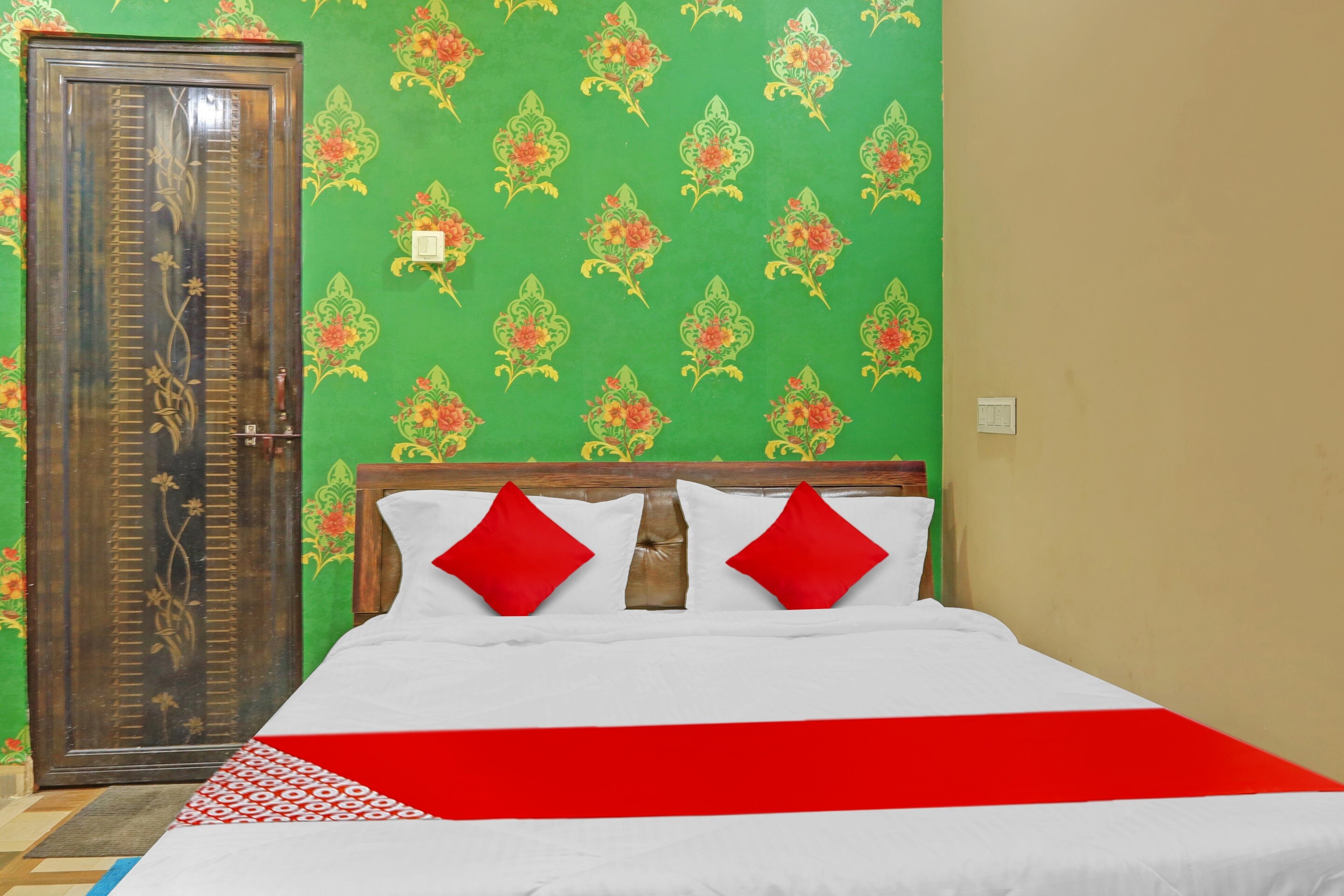 Hotel O The Shaan Inn - Tap to explore photos