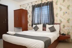 FabHotel The Cozy Stay