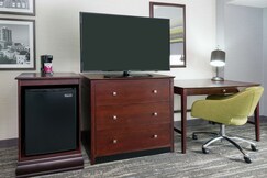 Hampton Inn by Hilton South Plainfield-Piscataway