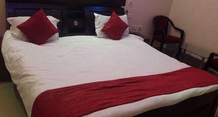 Sai Vatika Guest House Room Type - NON A/C Golden Deluxe Room (Unmarried couples and Local ID proof are strictly not allowed) Sai Vatika Guest House Room Type - NON A/C Golden Deluxe Room (Unmarried couples and Local ID proof are strictly not allowed)