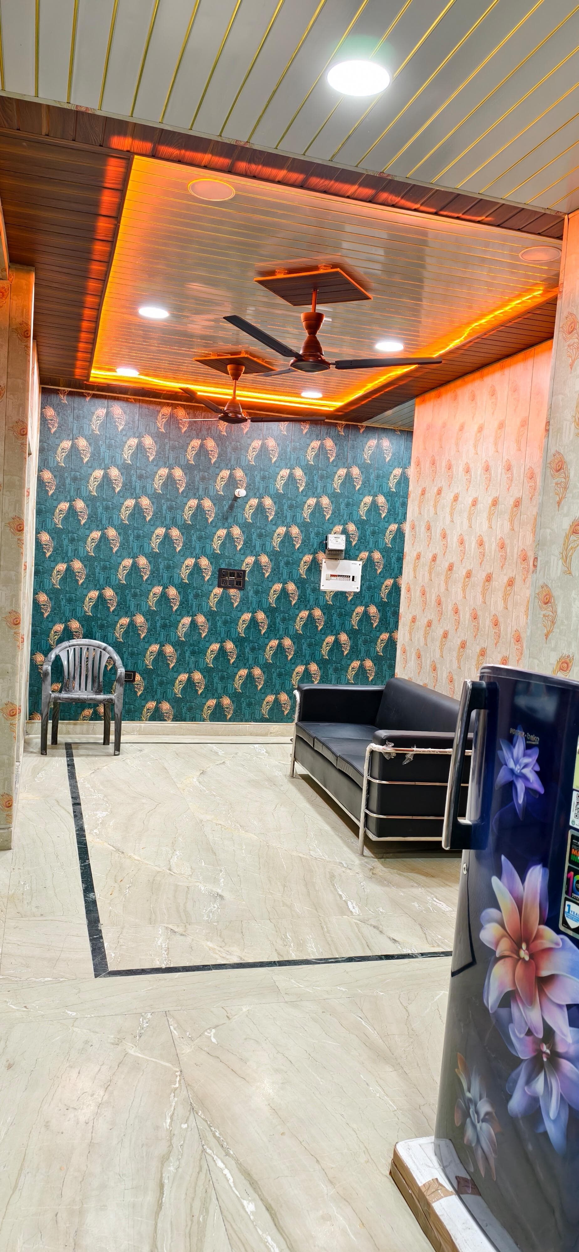 Krishna 2 BHK furnished Apartment - Tap to explore photos