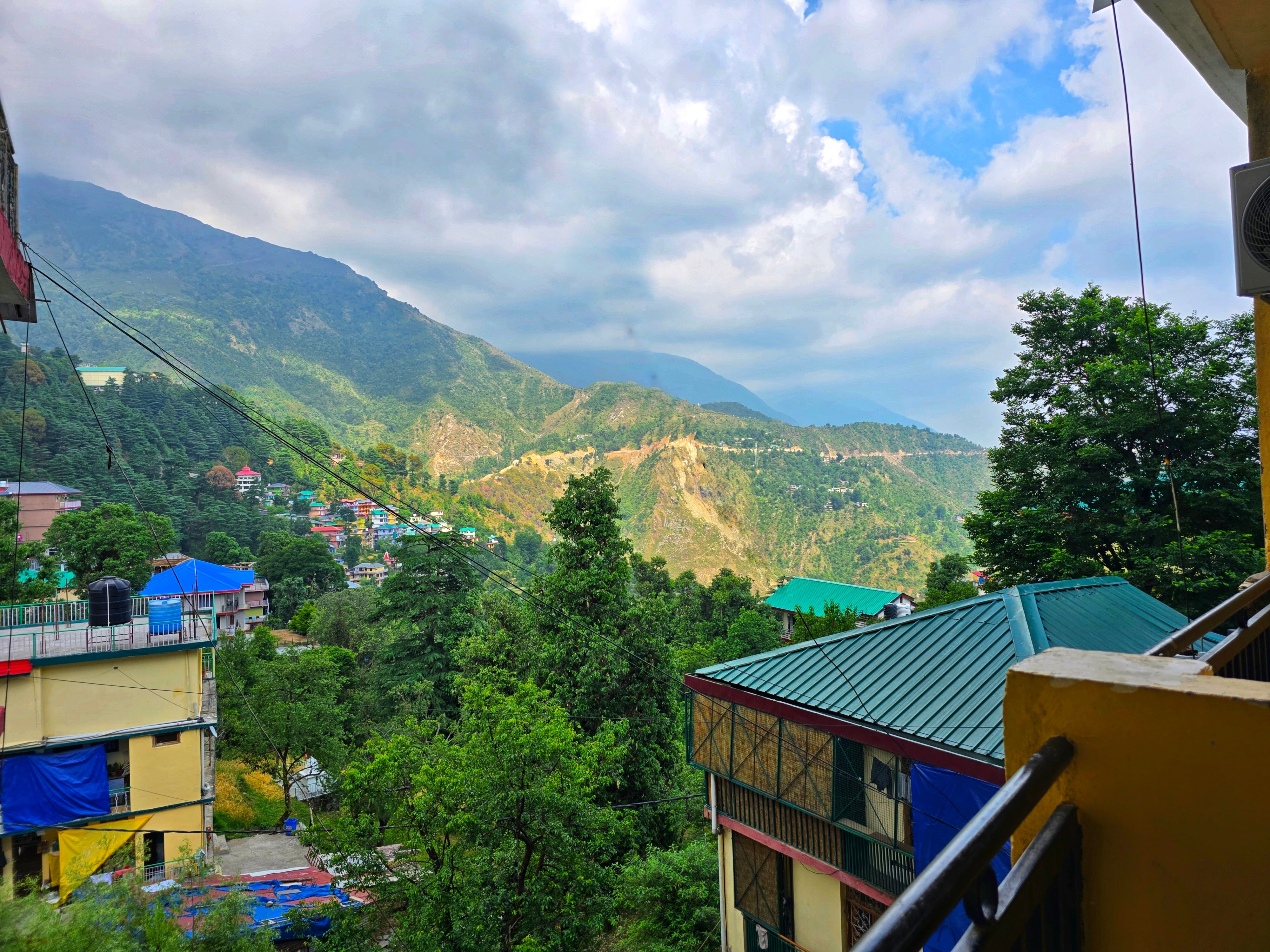 Hotel Snow Palace - Tap to explore photos