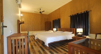 Coffee Courtyard Room Type - Luxury Triple Room
