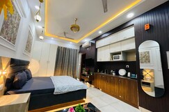 Cozy Studio in Noida High Rise View