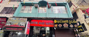 Hotel Hari Ganga @Harkipauri Road