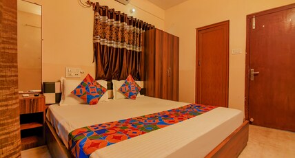 FabHotel Yatika Residency Room Type - Deluxe Room