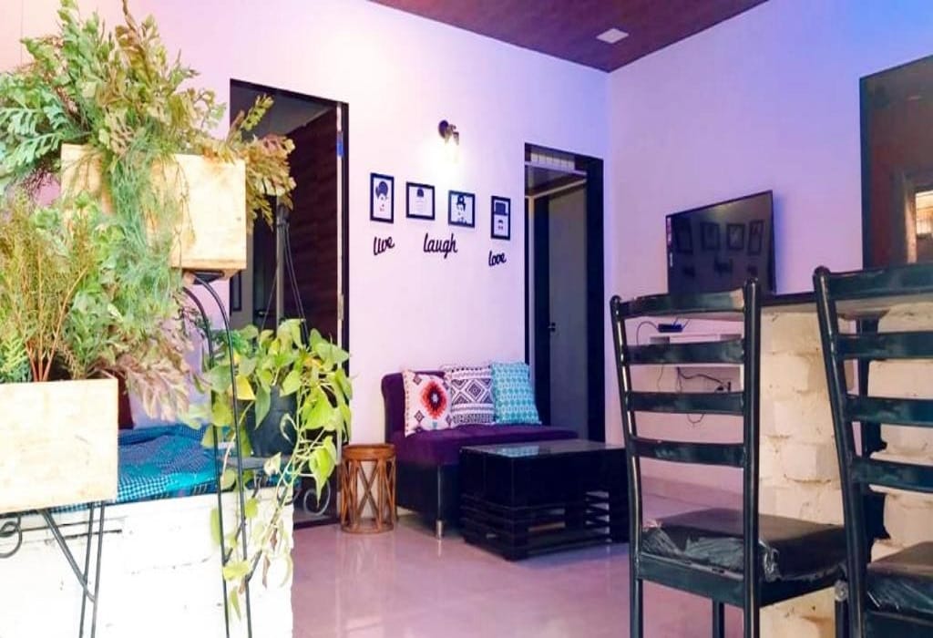 Ivy Little Door Cottage 3 BHK with Pool - Tap to explore photos