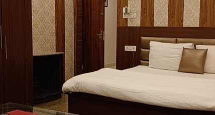 Hotel Aashyana Room Type - Royal Deluxe