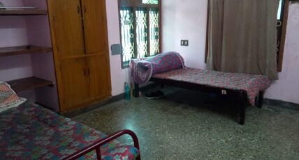 Madhumathi Mens Hostel Room Type - Bunk Bed Rooms