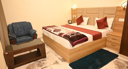 Vrindavan Palace Room Type - Deluxe Double Room