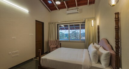 SaffronStays Mariposa by the River Rio Room Type - SaffronStays Mariposa by the River Rio