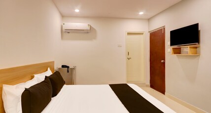 Collection O De Alphabet Hotel ECIL Room Type - Classic