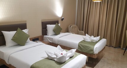 Pearl by Priyadarshini Room Type - Executive Twin Bed Room