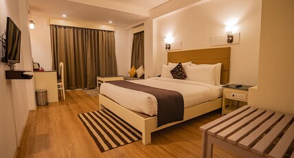 Treenz Lite Room Type - Deluxe Room