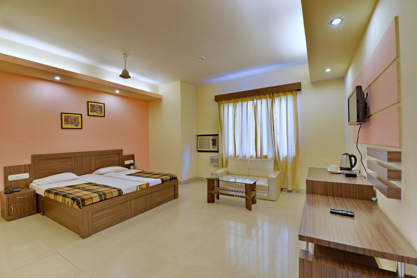 Hotel Vivek - Tap to explore photos