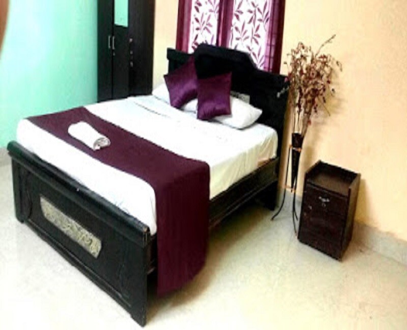 The Golden Magnolia Homestay - Tap to explore photos