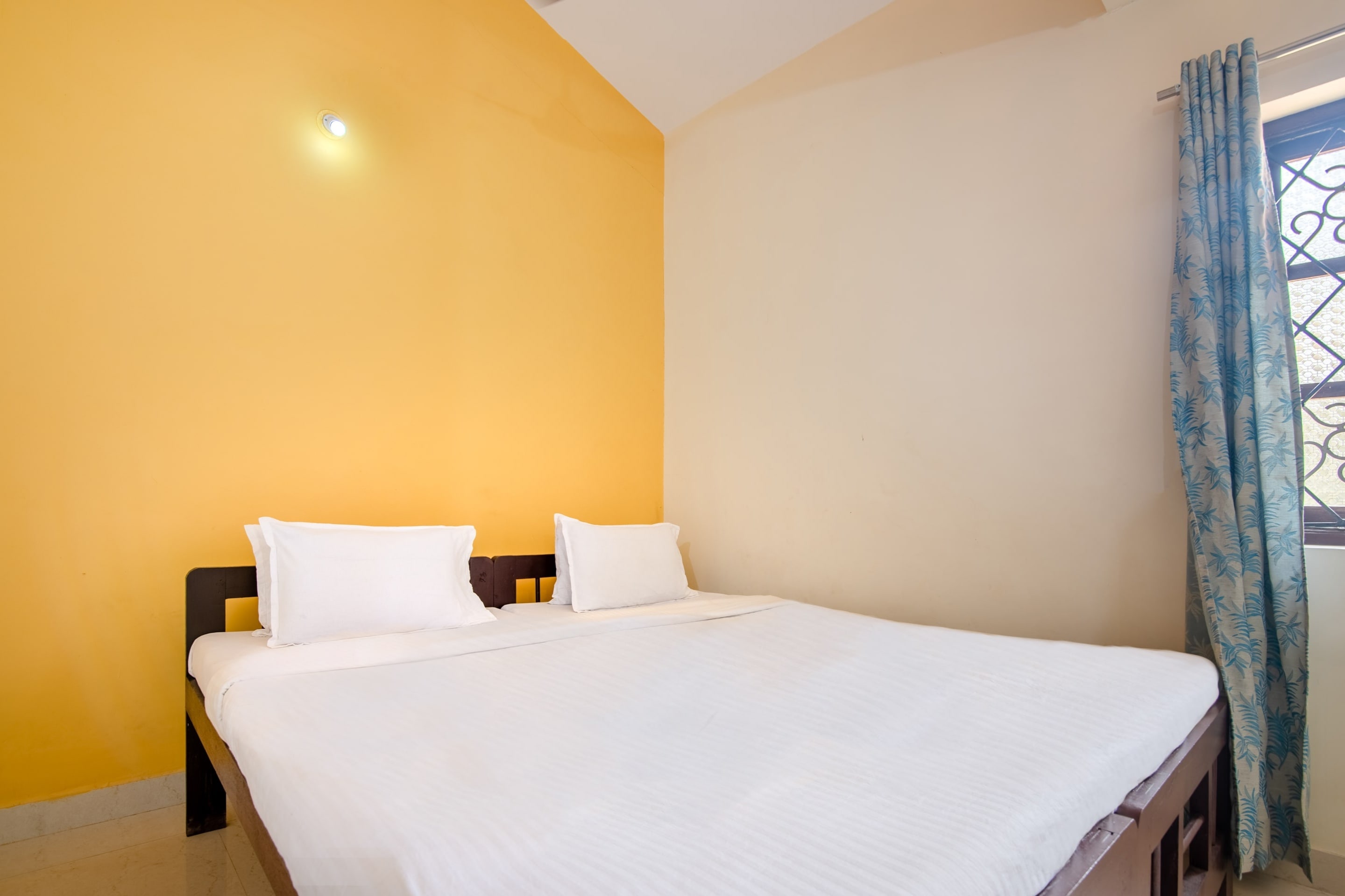 Hotel O Ps Guest House - Tap to explore photos