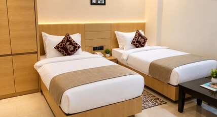 Hotel Royal Awas Room Type - Deluxe Twin Room