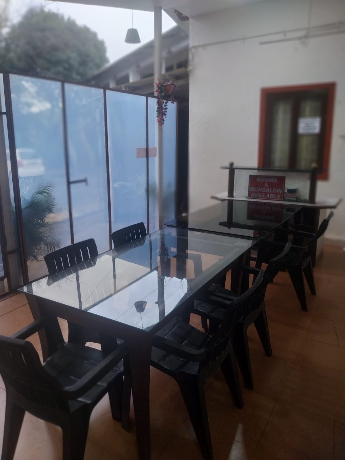 Shraddha Swaraj Country house - Tap to explore photos