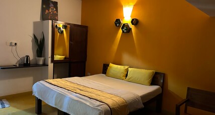 Samantha International Room Type - Natures King Suit