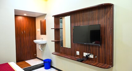 Lakshmi Residency Room Type - AC Double Deluxe