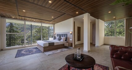 Echor Alpine Meadows Khajjiar Dalhousie Room Type - Premier Jacuzzi Room with Balcony (Valley View)