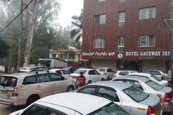 Hotel Gateway Inn