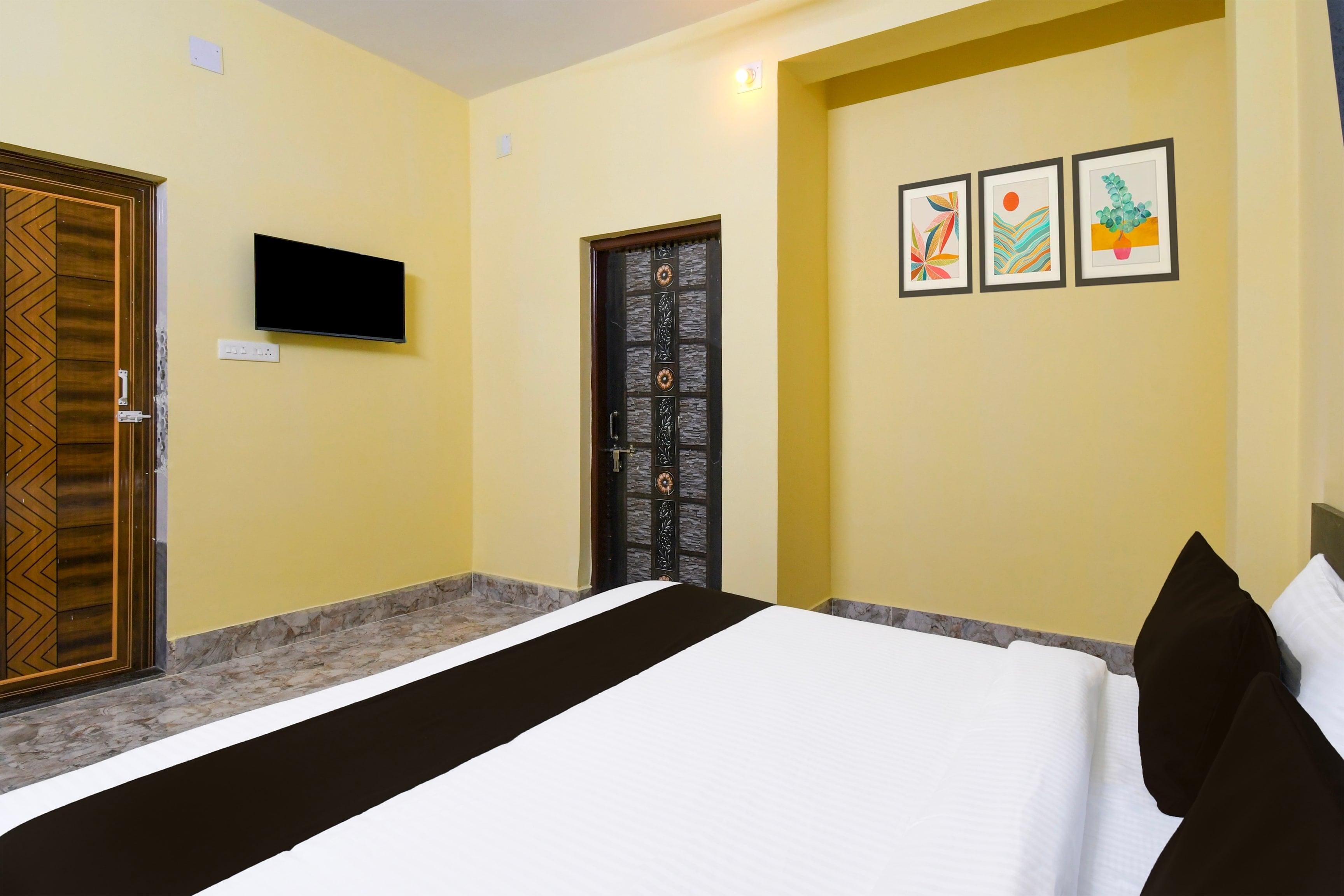 Super Hotel O Airport Residency - Tap to explore photos