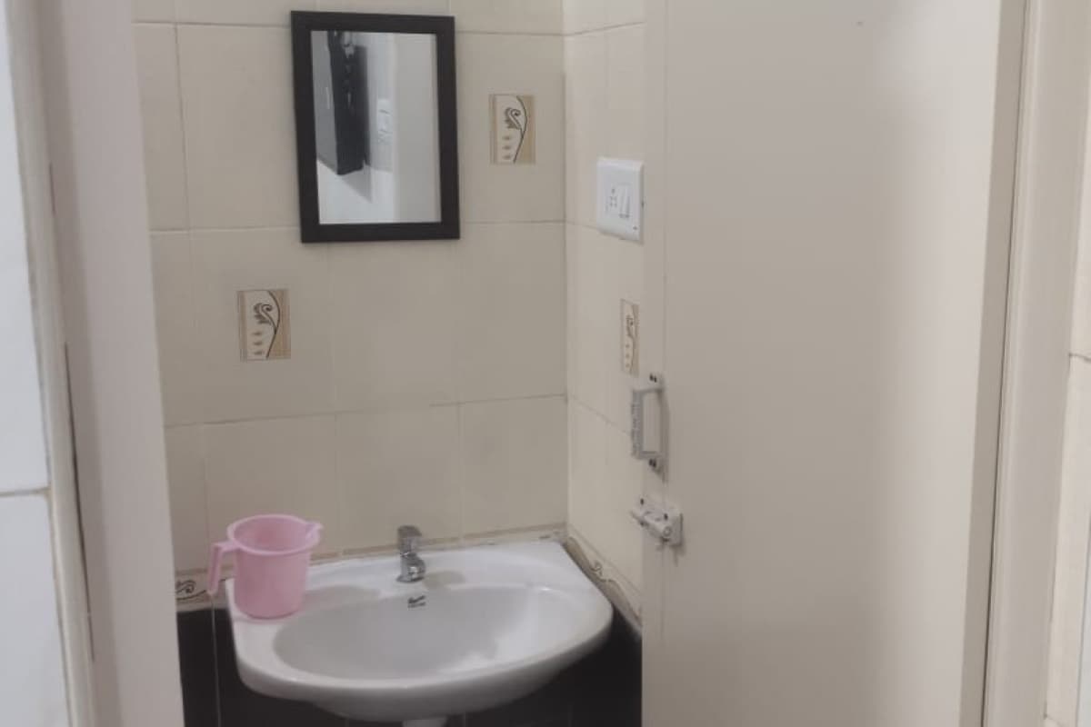 Sri Devi Residency Teynampet - Tap to explore photos