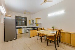 Giriraj Homestay 3BHK Bunglow with driver room