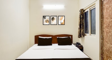 Super Collection O Thousand Lights Chennai Room Type - Classic