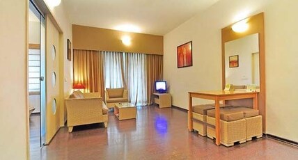 AMC Comforts | Suites & Rooms Room Type - Executive  Room