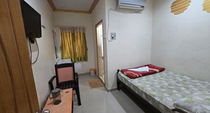 HotelGrandAkkamahadevi Room Type - single room ac