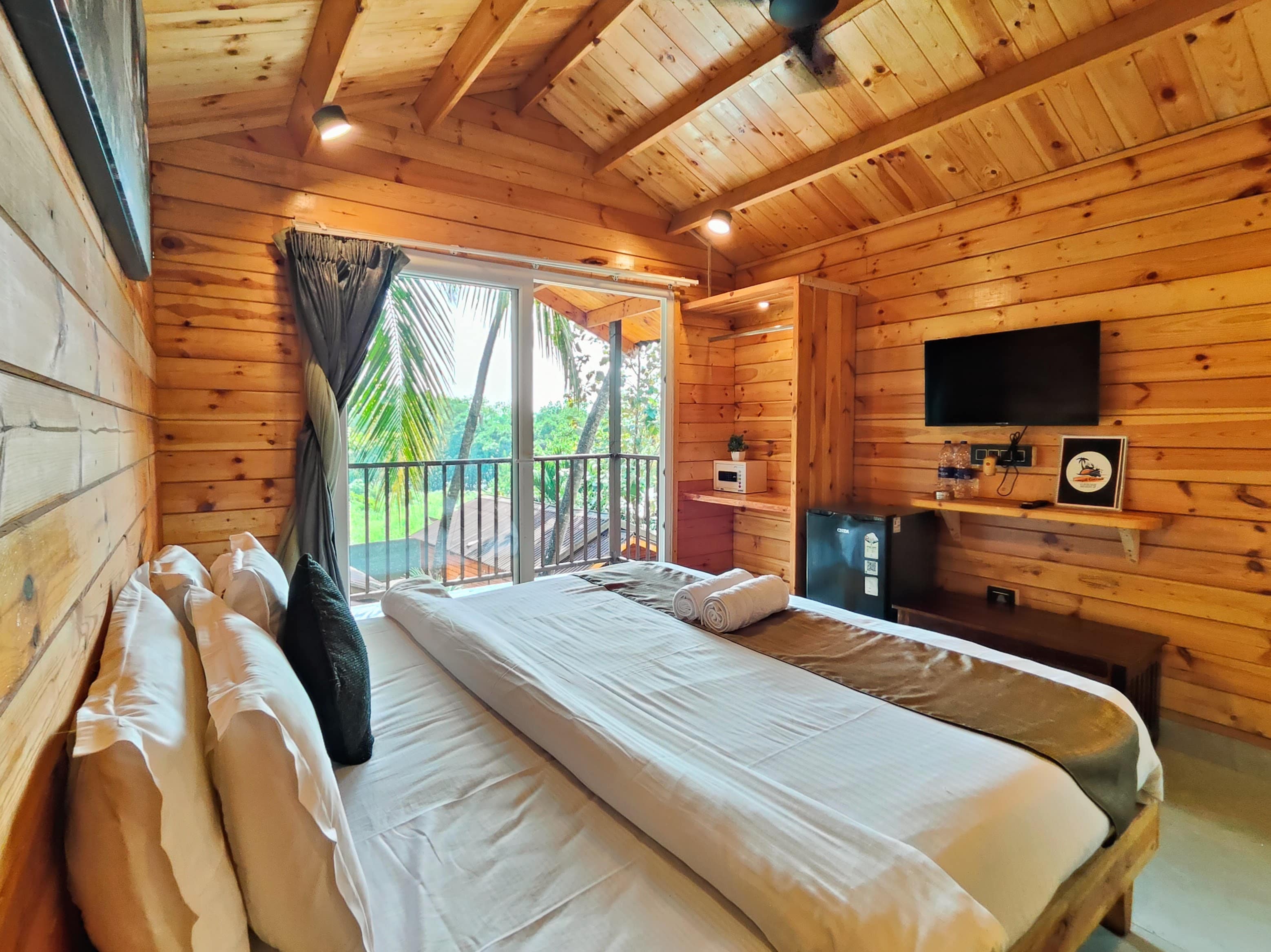 Trideus Riviera-Riverside Resort, Candolim,Goa - Tap to explore photos