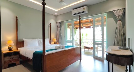 Plot 77- Private pool villas at Baga-Arpora Room Type - Superior Villa with Private Pool & Bathtub