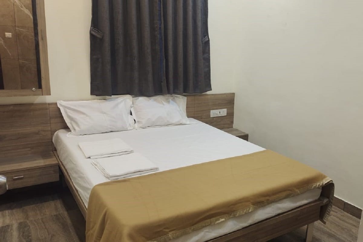 Pawan Park Residency - Tap to explore photos