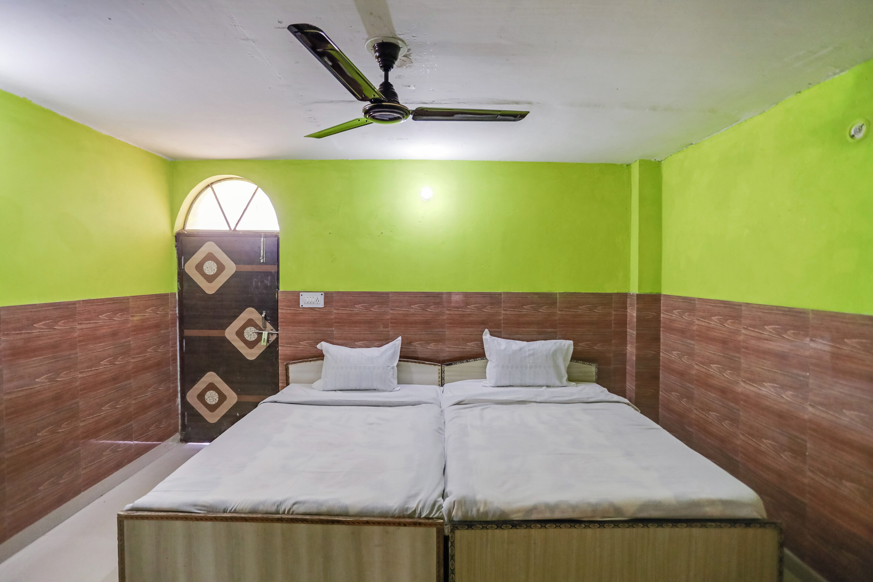 Hotel O Dream Residency - Tap to explore photos