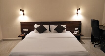 HOTEL SINGHAI RESIDENCY Room Type - PREMIUM SUITE ROOM HOTEL SINGHAI RESIDENCY Room Type - PREMIUM SUITE ROOM
