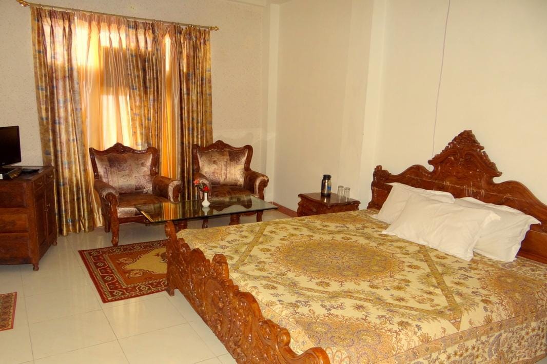 Mashoo Resorts - Tap to explore photos