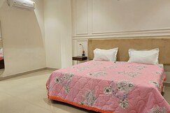 Manyawar hotel